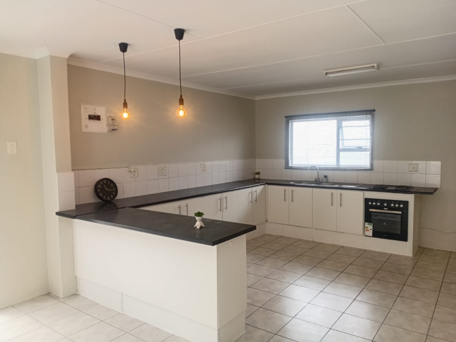 2 Bedroom Property for Sale in Nahoon Valley Park Eastern Cape